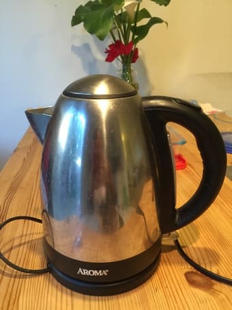 For sale:7 Cup Stainless Steel Electric Kettle  电热水壶（$10） 1
