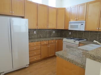 $4795 Mountain View 3br/2.5ba near Caltrain and Downtown 3