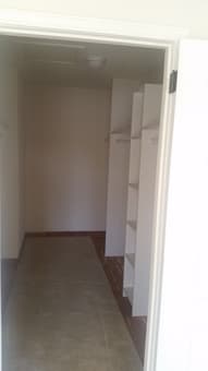 $700 shared room 1 mile walk to Caltrain 3