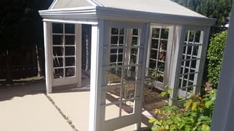 $1800 private master bedroom 1 mile walk to Caltrain 2