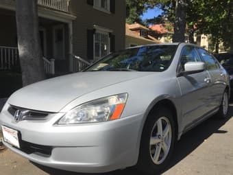 2003 Honda Accord EX-L $5600 (CLEAN) 1