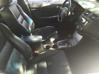 2003 Honda Accord EX-L $5600 (CLEAN) 3