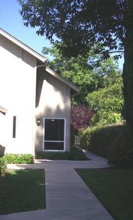 $1200 Spacious 16 X 12 Rm Master bd in 4bd/2ba house (palo alto) 3
