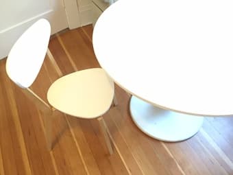 Dining table + chair $15 1