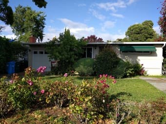 1 Room $1400/month: Bike to Stanford, Walk to Facebook 1