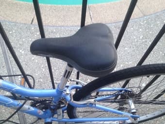 Schwinn Voyageur Women's Comfort Bike- like new $150 3