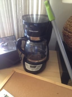 Coffee maker $10 1