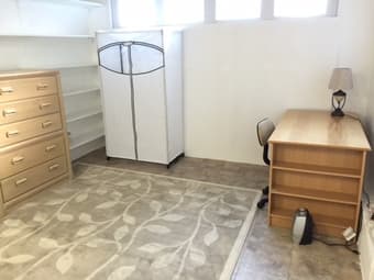 Immaculate clean room available at a low rent in Palo Alto 1