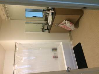 $2000, SF/SOMA master bedroom, (mid-June through August) 3