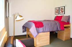 $1004/mo Junior Studio at Kennedy (12/6-9/9) 3