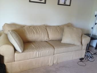 Nice couch free delivery Saturday - $150 2