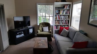 Summer sublet 1 bedroom apt in MV (July 1 - Sept. 10) 2