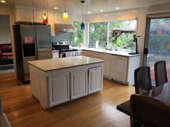 Available from JUL 25 - Lease Free & Fully Furnished Single Room 1