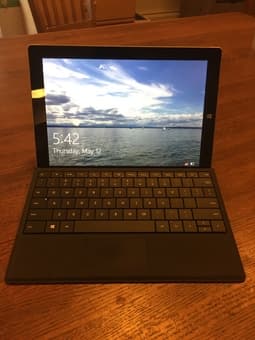 Selling Microsoft Surface 3 + cover + pen + bag ($550) 2