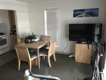 Room in Rains 2BR apartment available for Summer 1