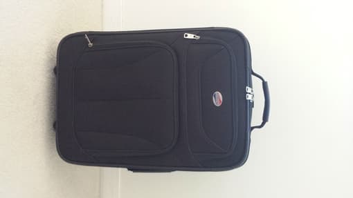 (Selling for $10) American Tourister Carry-on 1