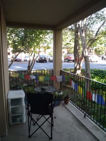 Furnished 1BR apartment in EV June 13- August 14 ($1600/month) 1