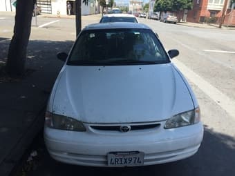 Toyota Corolla 2000 VE for rent starting June 1, $300 / month 1
