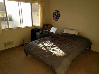 $1400 Master Bdrm w/ Connected Bath for Rent (Standford/Palo Alto) 3
