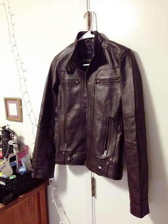 High-Quality Leather Jacket (Brand New, Size S) 1