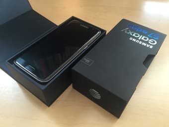 Samsung galaxy S7 edge. 32GB. Black. AT&T. 1