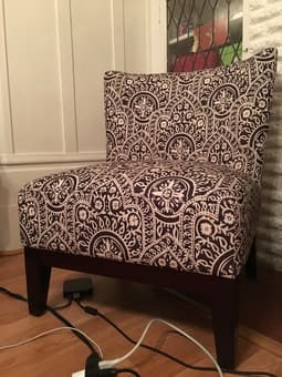 BEAUTIFUL living room furniture 2