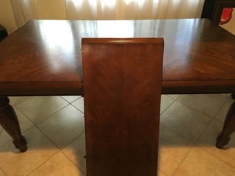 Dining Room Table $80 6ft 5'' x 3 ft 6'' with leaf 7ft 11'' 2