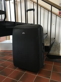 Samsonite Suitcase $50 1