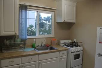 Awesome Fully Furnished Studio for rent in Palo Alto. Ready to live. 2