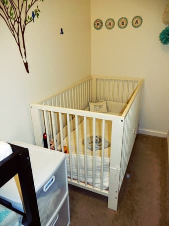 Ikea crib and mattress 65$ 1