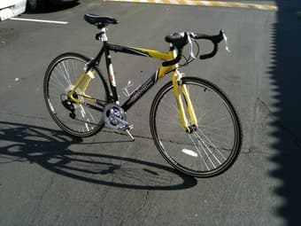 Yellow GMC Denali Road Bike -------- ($180 OBO) 1