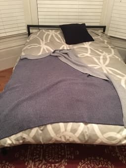 Elegant Urban Metal Full-Sized Bed Frame - $90 2