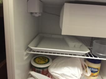 Black and Decker Mini Fridge - $50 3