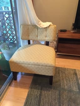 Cute Yellow Chair 1