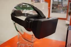 Participate in a Virtual Reality Study and Earn a $20 gift card! 1
