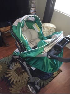 Chicco Bravo Trio System (Empire) - Full set -  $250 2
