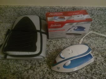 Sunbeam travel iron + ironing mat - $10 obo 1