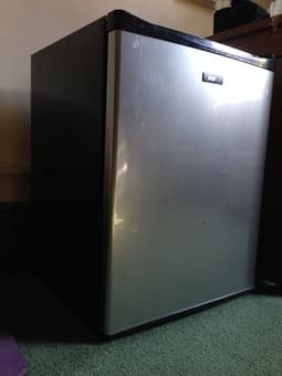 Selling Mini-Fridge for $40 1
