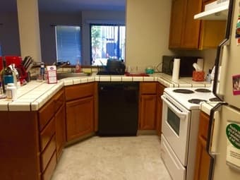 Lovely room available end of June-July 31st - mountain view - $1340 2