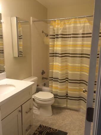 Gorgeous1 br+private bath in a 2b/2ba spacious condo in Mountain View 3