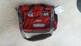 New (Cardinal) red laptop messenger bag 1