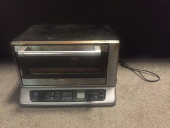 Heavy-Duty Toaster Oven 1