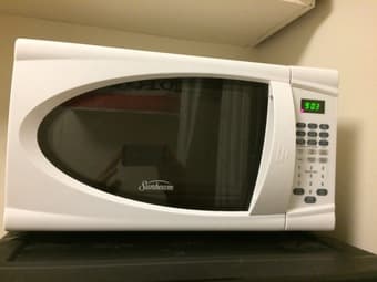 Microwave $20 1