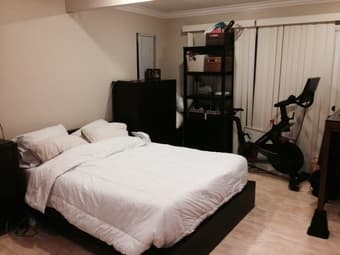 $2075 - Large room w/ private bath in downtown Palo Alto 3