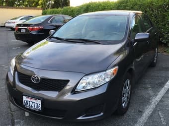 Toyota Corolla LE 2010 for sale, low mileage 1