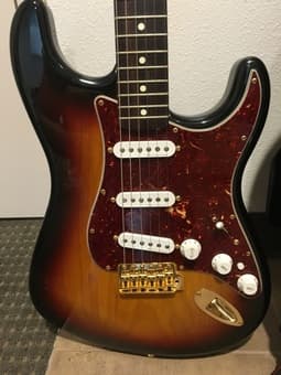 Electric Guitar: Fender Stratocaster (Deluxe Series) - $400 3