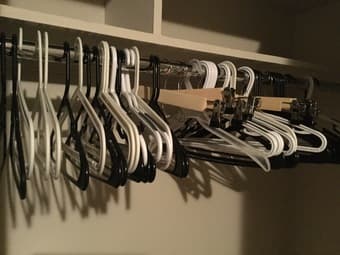 Hangers $20 1