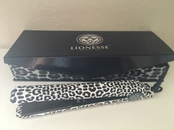 Professional straightening iron - ceramic $18 (Redwood city) 2