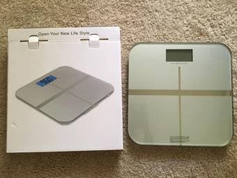 Bathroom scale, high precision, easy to read backlit LCD 1