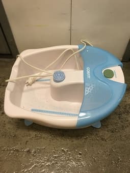 Bubble bath for your tired feet! - $10 1